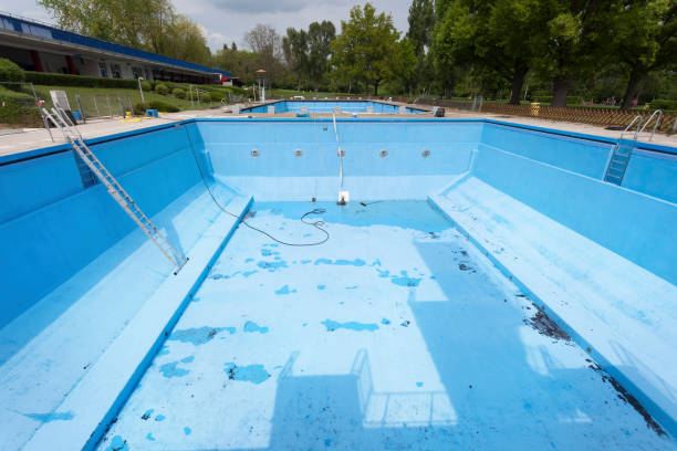 Best Commercial water damage restoration  in Beechwood, MS